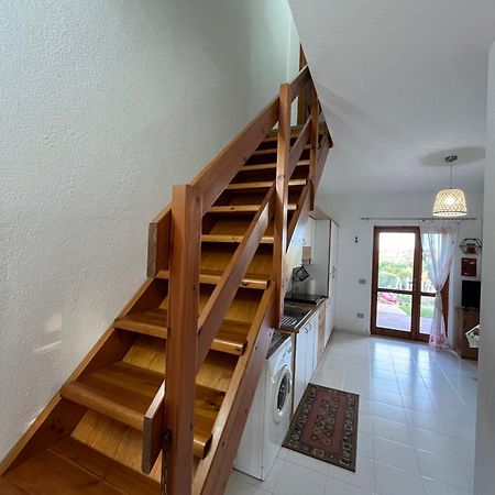 Casa Sviluppata Su Due Piani Con Doppia Veranda E Parcheggio Privato 圣特奥多罗 外观 照片