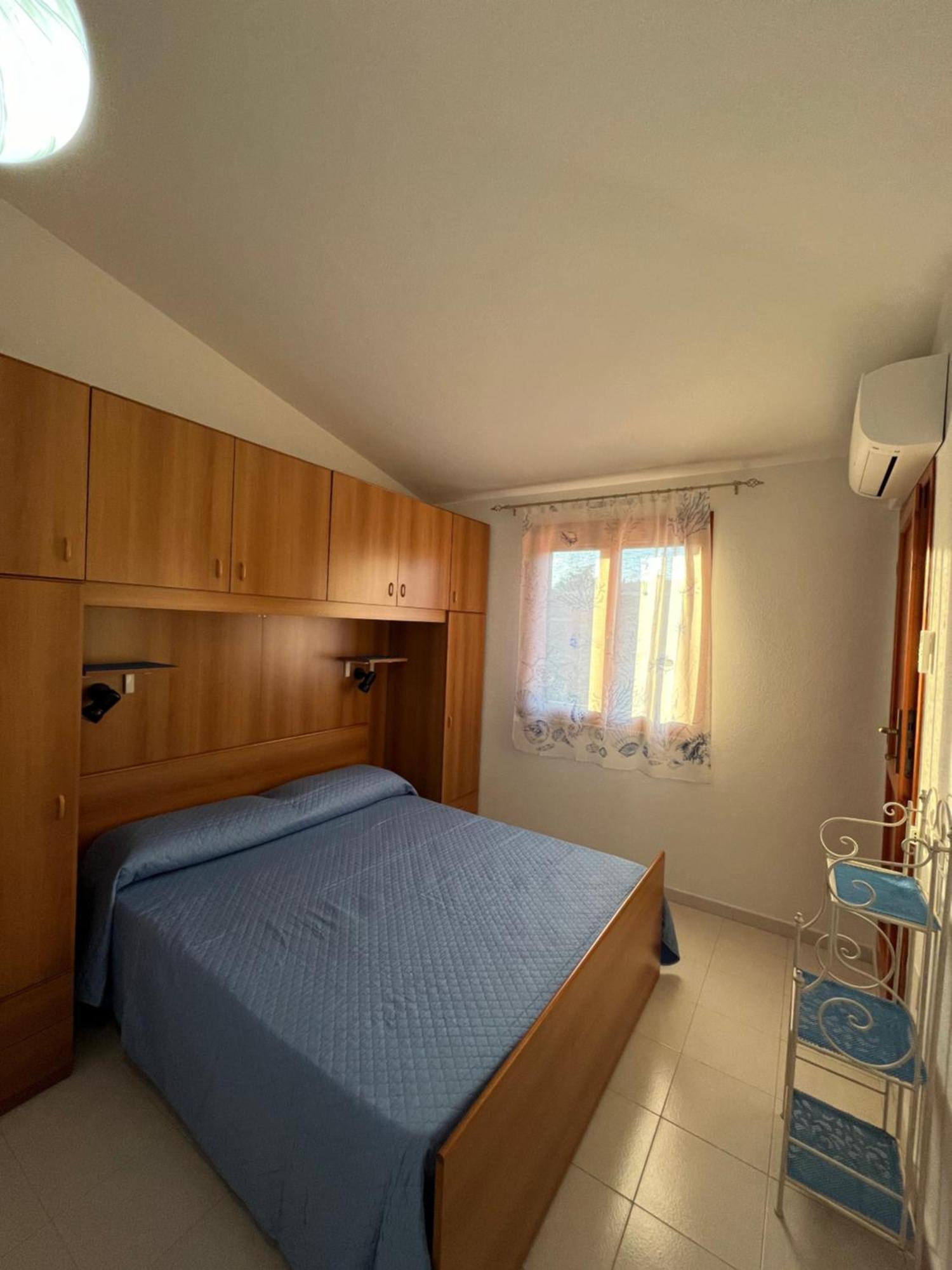 Casa Sviluppata Su Due Piani Con Doppia Veranda E Parcheggio Privato 圣特奥多罗 外观 照片