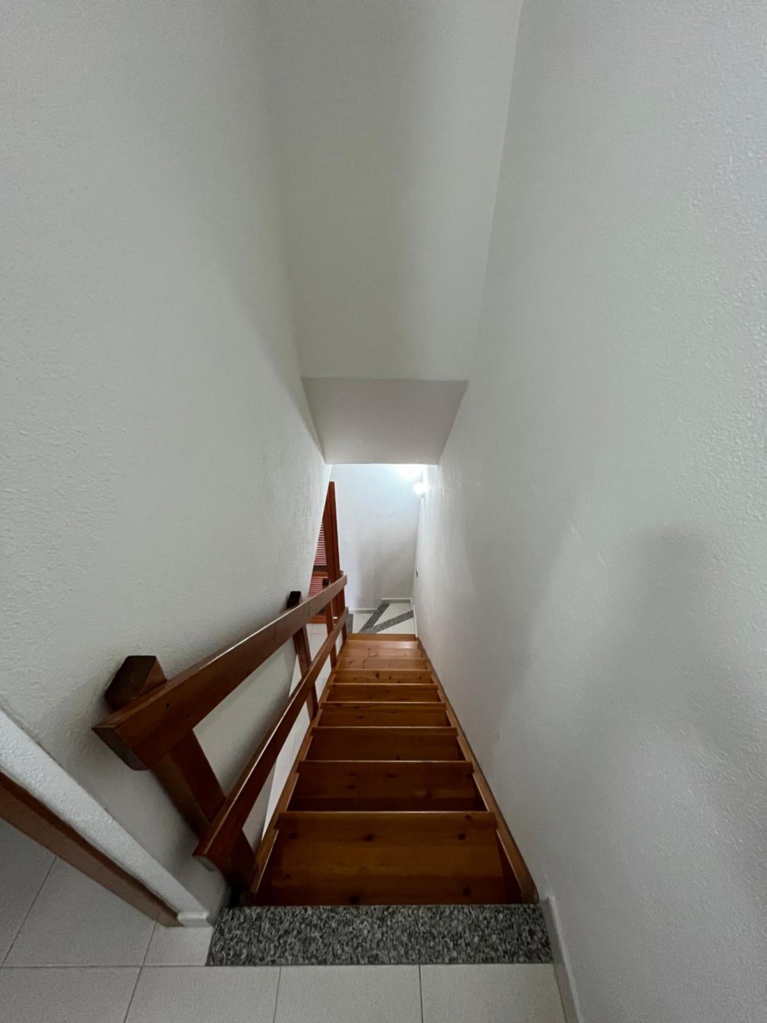 Casa Sviluppata Su Due Piani Con Doppia Veranda E Parcheggio Privato 圣特奥多罗 外观 照片