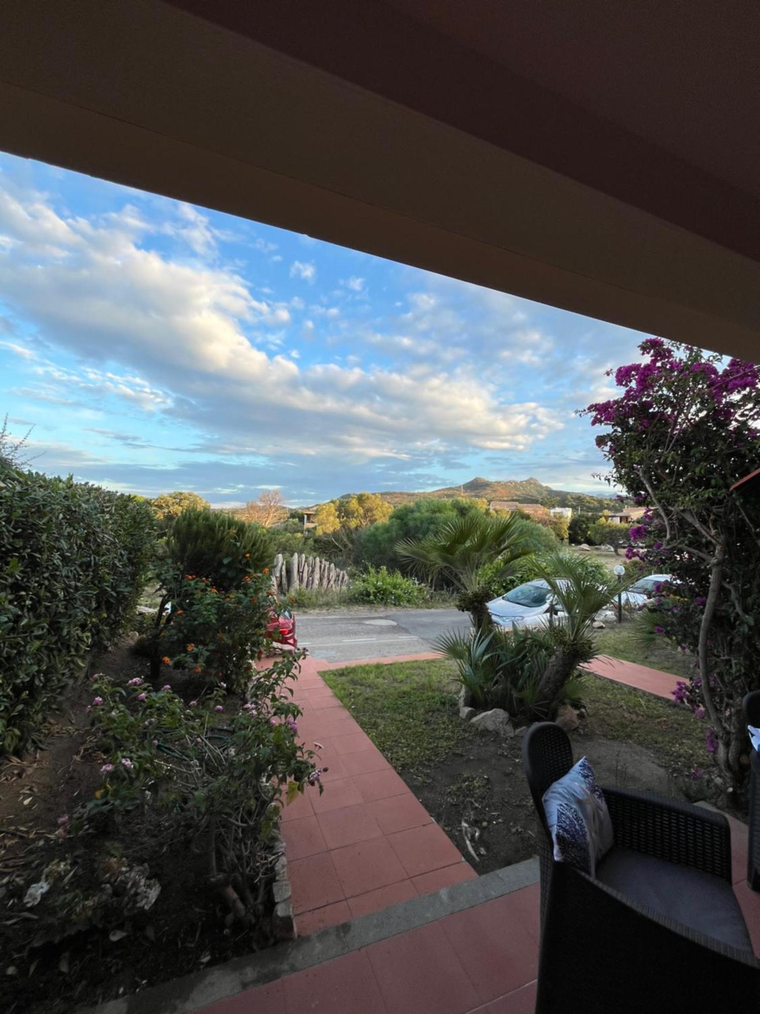 Casa Sviluppata Su Due Piani Con Doppia Veranda E Parcheggio Privato 圣特奥多罗 外观 照片