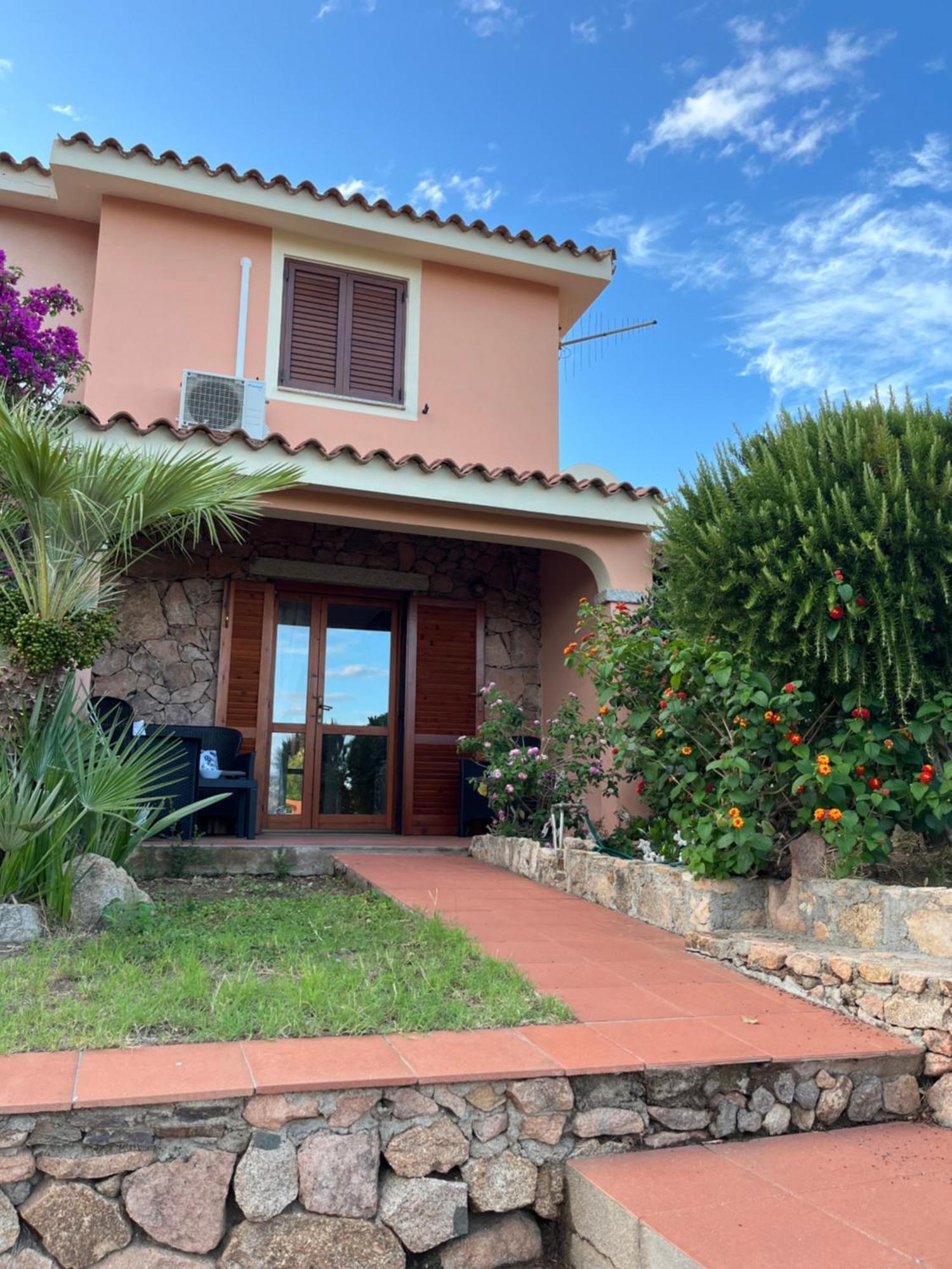 Casa Sviluppata Su Due Piani Con Doppia Veranda E Parcheggio Privato 圣特奥多罗 外观 照片